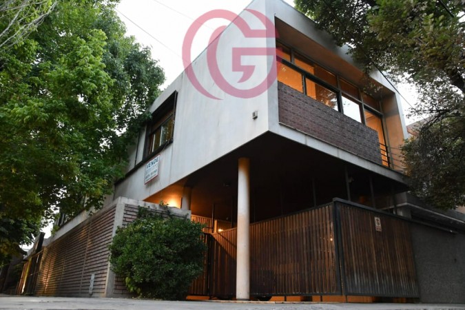 GREENWOOD VENDE CASA EN CIUDAD DE MENDOZA