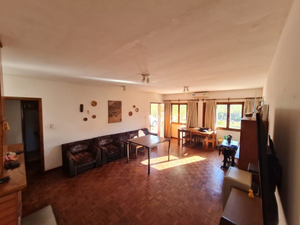 GREENWOOD VENDE CASA CON IMPORTANTE LOTE EN SAN ROQUE, MAIPU
