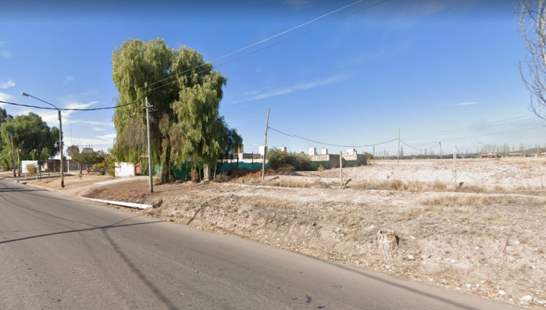 GREENWOOD VENDE LOTES EN BARRIO LA HERRADURA