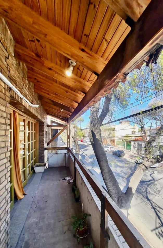 GREENWOOD VENDE DEPARTAMENTO AMPLIO IDEAL AIRBNB CON LOCAL COMERCIAL EN EXCELENTE UBICACIÓN DE LA CIUDAD DE MENDOZA