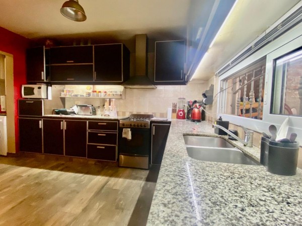 GREENWOOD VENDE CASA EN BARRIO 6 DE OCTUBRE - VILLA NUEVA - GUAYMALLEN.
