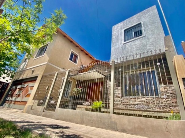GREENWOOD VENDE CASA EN BARRIO 6 DE OCTUBRE - VILLA NUEVA - GUAYMALLEN.