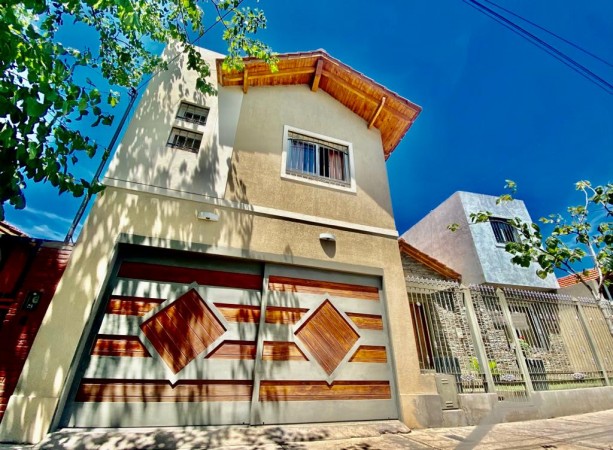 GREENWOOD VENDE CASA EN BARRIO 6 DE OCTUBRE - VILLA NUEVA - GUAYMALLEN.