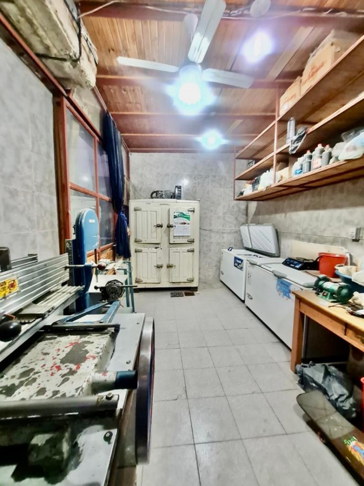 GREENWOOD VENDE CASA MAS DEPARTAMENTO EN DORREGO