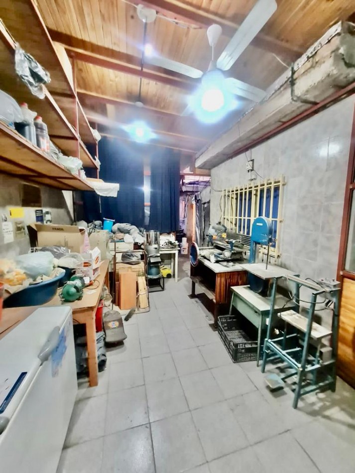 GREENWOOD VENDE CASA MAS DEPARTAMENTO EN DORREGO