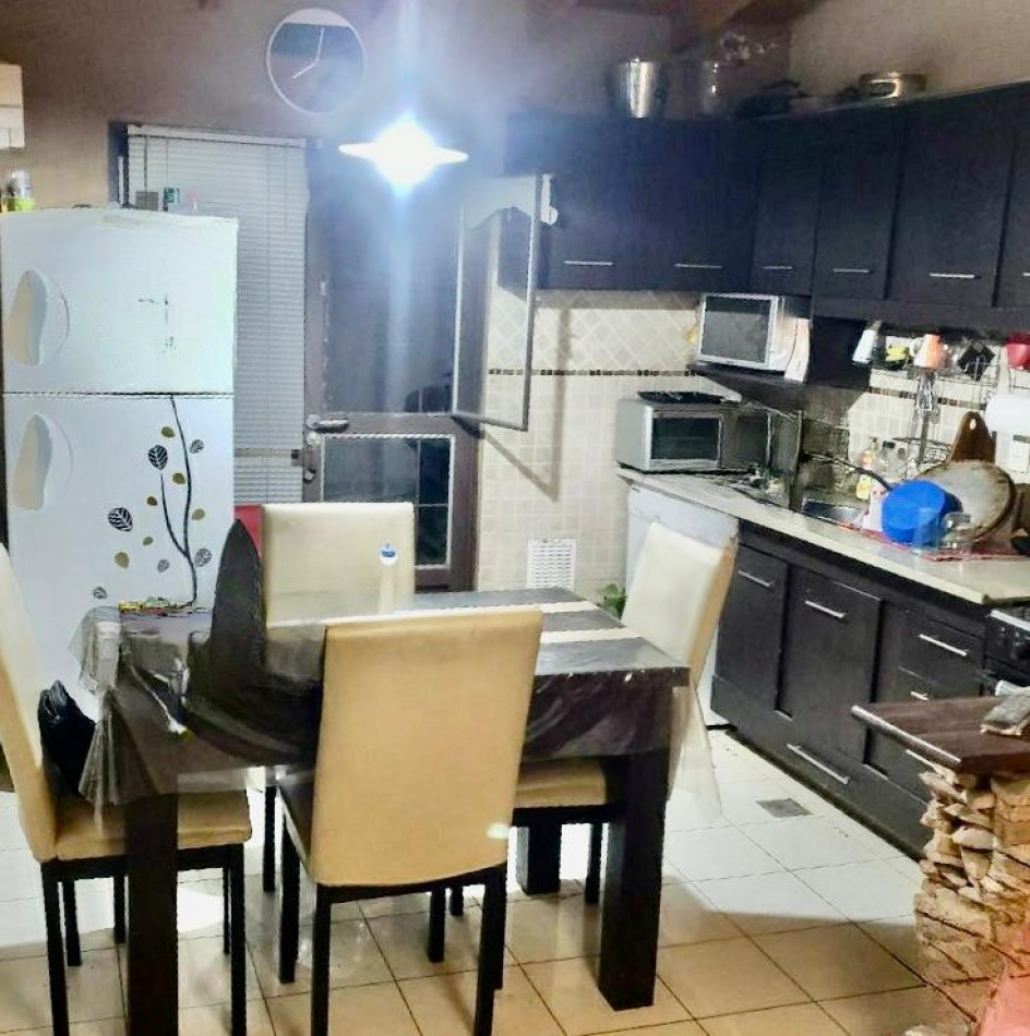 GREENWOOD VENDE CASA MAS DEPARTAMENTO EN DORREGO