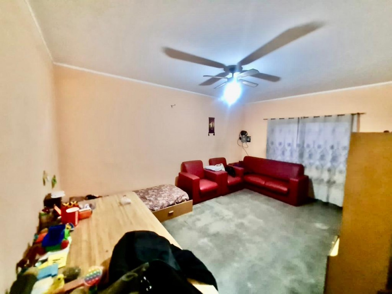 GREENWOOD VENDE CASA MAS DEPARTAMENTO EN DORREGO