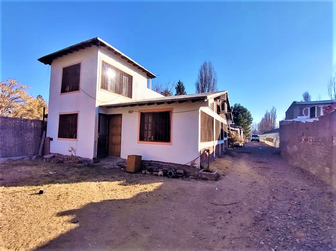GREENWOOD VENDE VIVERO CON AMPLIO TERRENO, POSEE UN SALON COMEDOR DE GRAN DIMENSION, CASA, GALPON Y INVERNADERO, UBICADO EN LUJAN DE CUYO