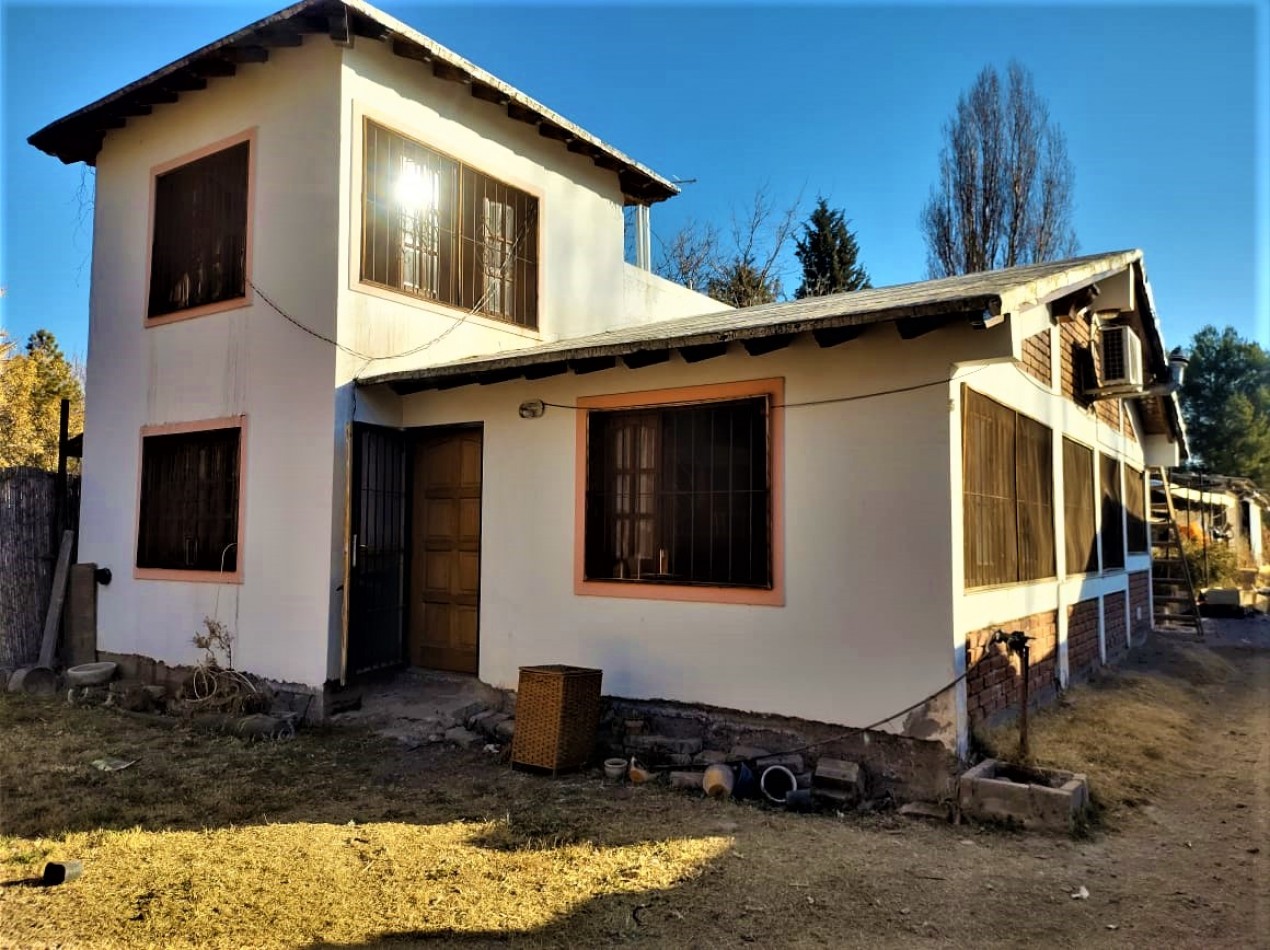 GREENWOOD VENDE VIVERO CON AMPLIO TERRENO, POSEE UN SALON COMEDOR DE GRAN DIMENSION, CASA, GALPON Y INVERNADERO, UBICADO EN LUJAN DE CUYO