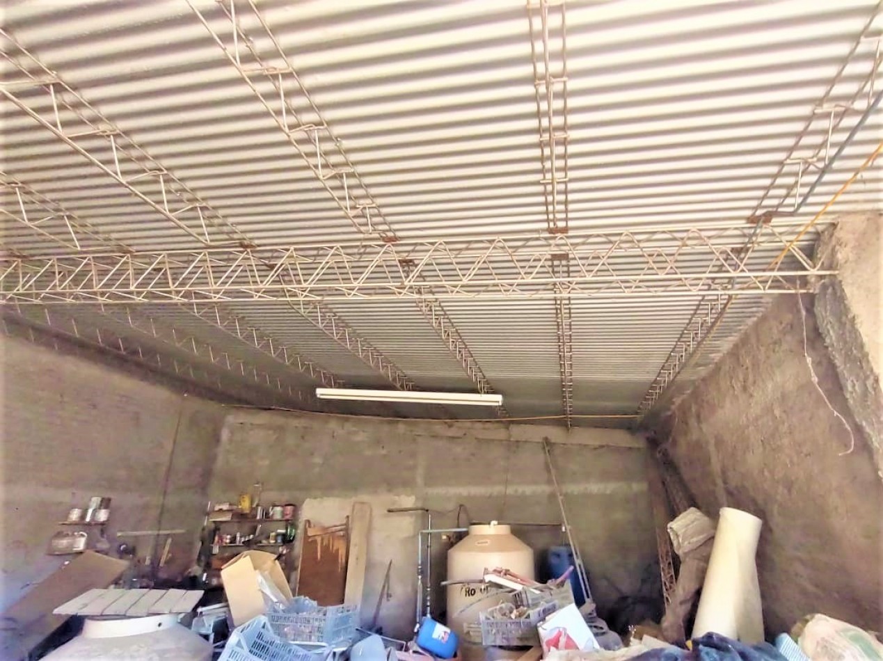 GREENWOOD VENDE VIVERO CON AMPLIO TERRENO, POSEE UN SALON COMEDOR DE GRAN DIMENSION, CASA, GALPON Y INVERNADERO, UBICADO EN LUJAN DE CUYO