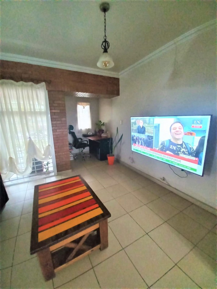 GREENWOOD VENDE HERMOSA Y AMPLIA PROPIEDAD EN GODOY CRUZ, EXCELENTE CALIDAD CONSTRUCTIVA Y UBICACION INMEJORABLE