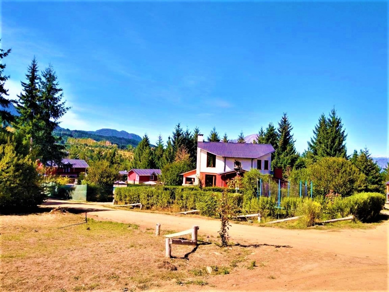 GREENWOOD VENDE LOTE UNICO EN LAGO PUELO EN EL INIGUALABLE BARRIO ALTOS GOLONDRINAS