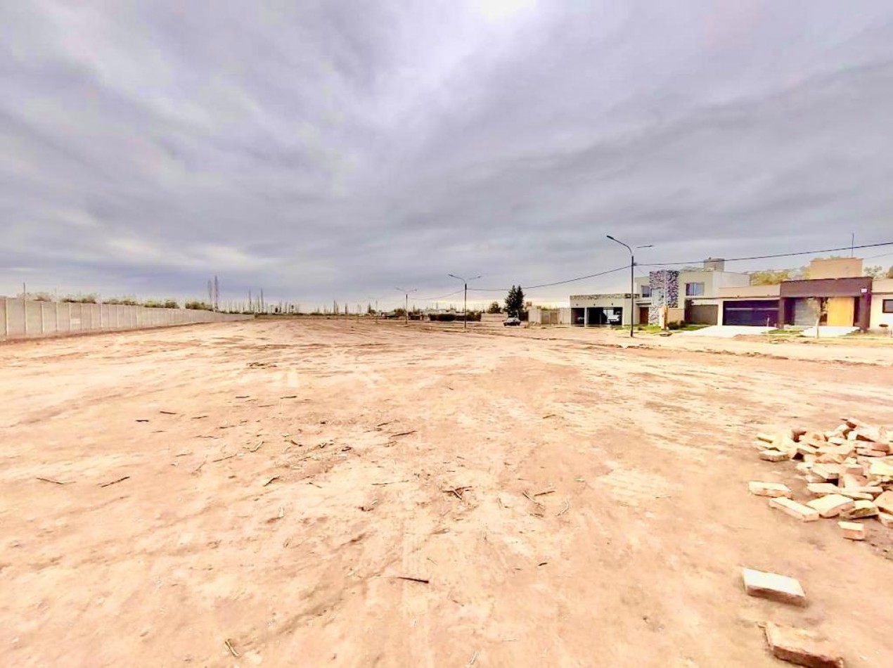 GREENWOOD VENDE LOTES DE 720m² BARRIO CERRADO DE MAIPU, TODOS LOS SERVICIOS