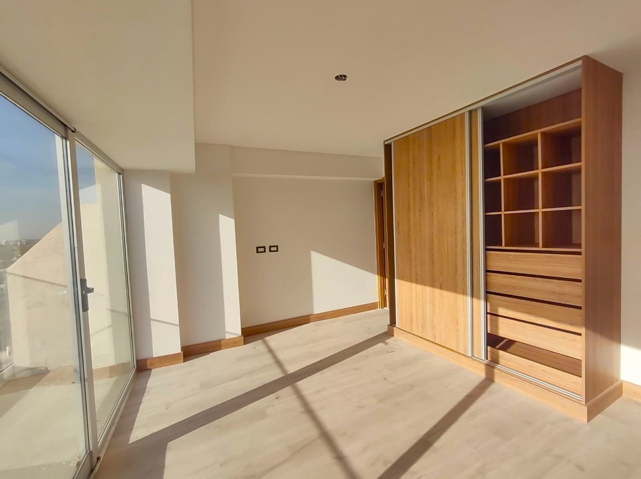 GREENWOOD VENDE EXCEPCIONAL DEPARTAMENTO EN PISO 8 EN LA INIGUALABLE TORRE LELOIR, DISTINCION EN LO ALTO DE MENDOZA.