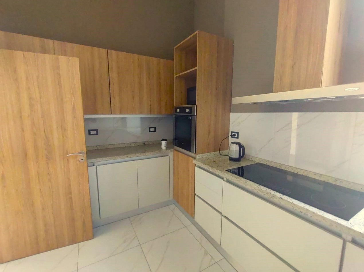 GREENWOOD VENDE EXCEPCIONAL DEPARTAMENTO EN PISO 8 EN LA INIGUALABLE TORRE LELOIR, DISTINCION EN LO ALTO DE MENDOZA.