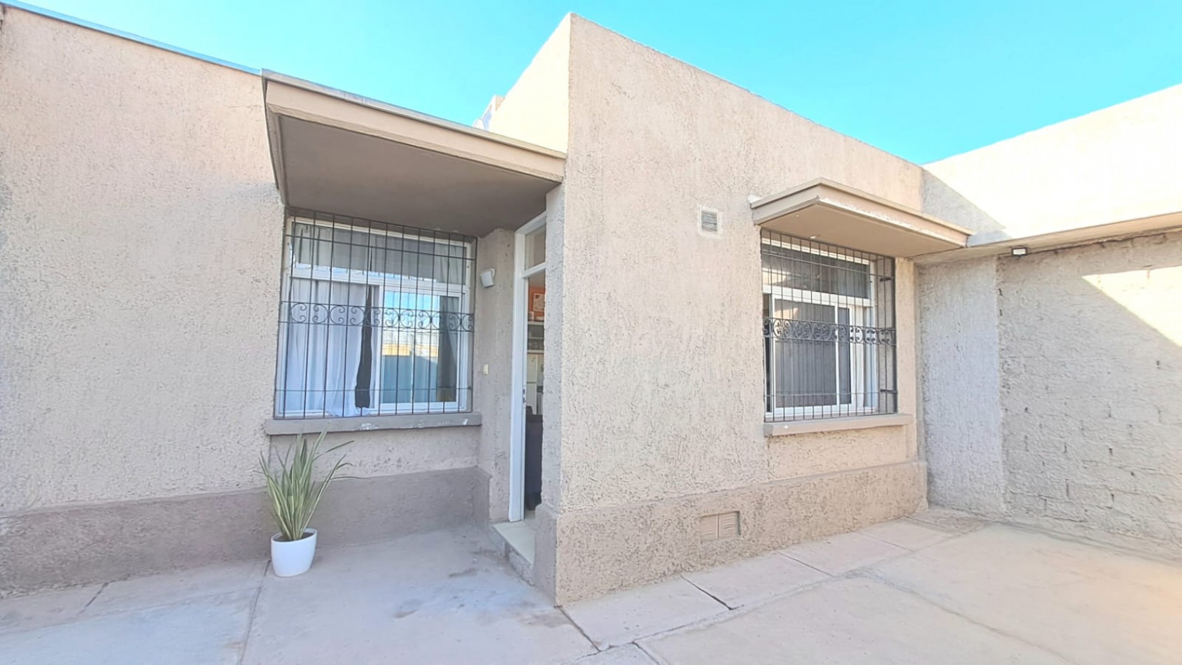GREENWOOD VENDE BELLISIMA CASA EN PERDRIEL DE LUJAN DE CUYO.