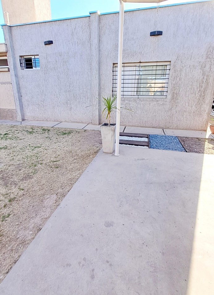 GREENWOOD VENDE BELLISIMA CASA EN PERDRIEL DE LUJAN DE CUYO.