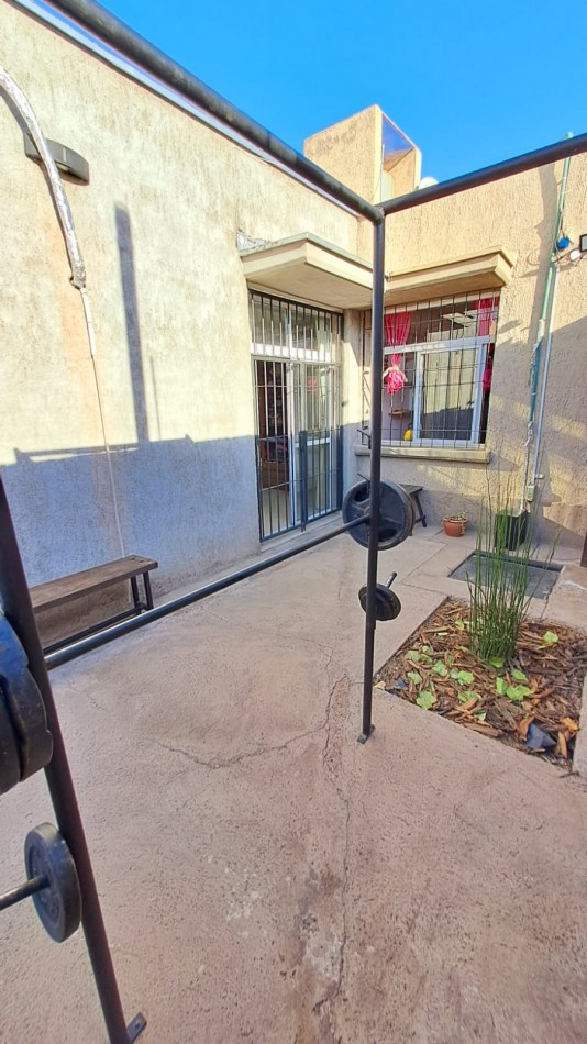 GREENWOOD VENDE BELLISIMA CASA EN PERDRIEL DE LUJAN DE CUYO.