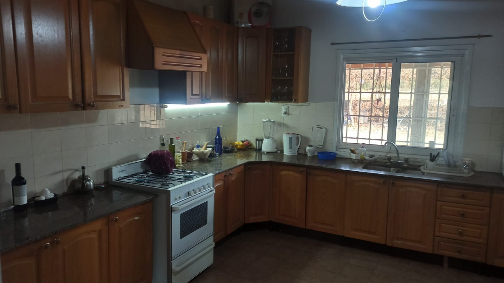 GREENWOOD VENDE IMPECABLE FINCA DE OLIVOS CON CASA PATRONAL Y QUINCHO, IDEAL EMPRENDIMIENTOS