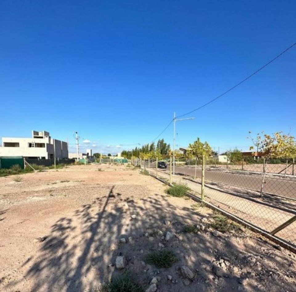 GREENWOOD VENDE LOTE CENTRAL DE 476m2 EN BARRIO PRIVADO MILCAYAC 1