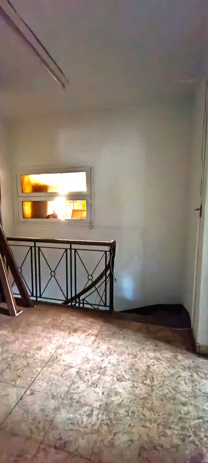 GREENWOOD VENDE CASA ESQUINA ANTIGUA EN MUY BUEN ESTADO EN LA CIUDAD DE MENDOZA
