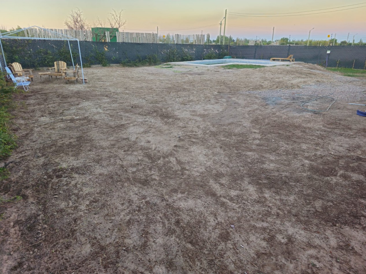 GREENWOOD VENDE LOTE CON ESPECTACULAR PISCINA EN MAIPU.