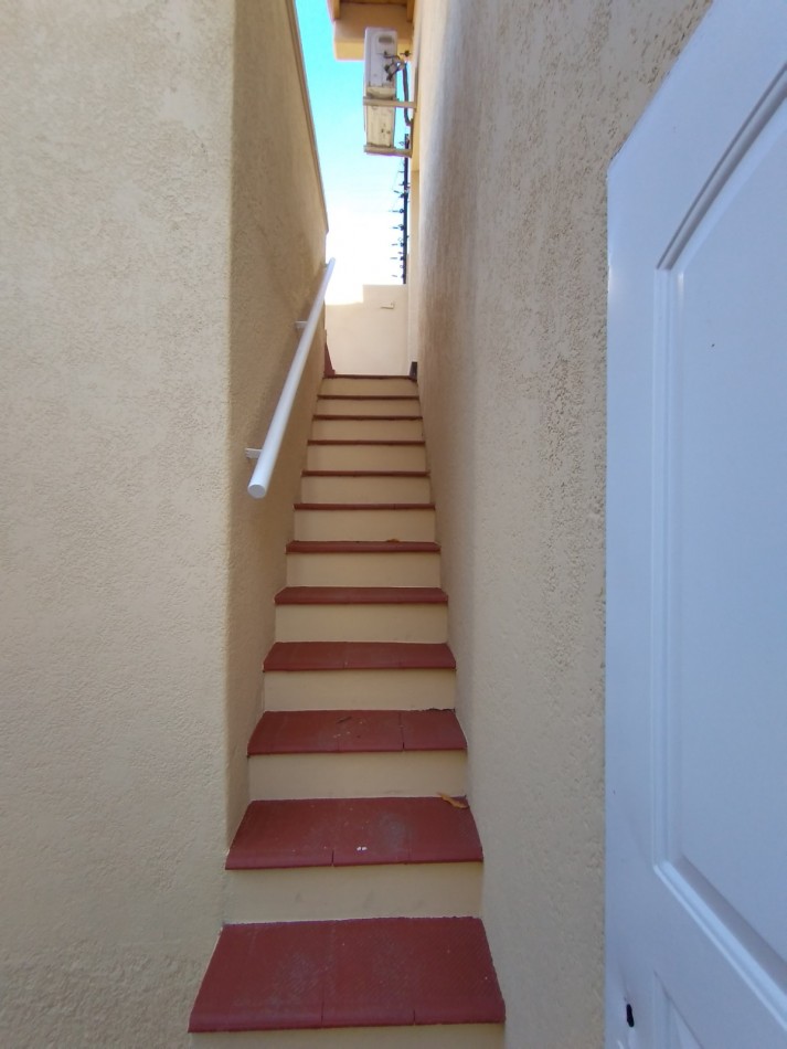 GREENWOOD VENDE HERMOSA CASA EN BARRIO BOMBAL UBICADA EN ALMIRANTE BROWN 1840. GODOY CRUZ