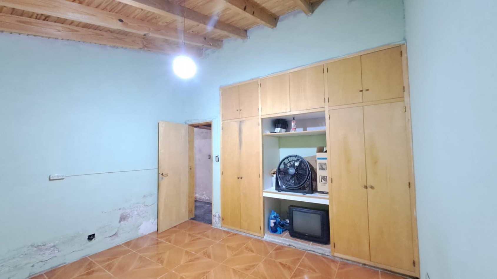 GREENWOOD VENDE CASA CON AMPLIO TERRENO EN PERDRIEL, LUJAN DE CUYO.