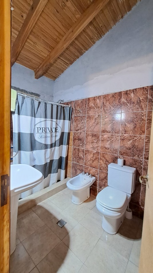 GREENWOOD VENDE CASA CON AMPLIO TERRENO EN PERDRIEL, LUJAN DE CUYO.