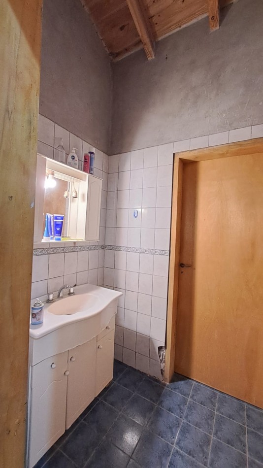 GREENWOOD VENDE CASA CON AMPLIO TERRENO EN PERDRIEL, LUJAN DE CUYO.