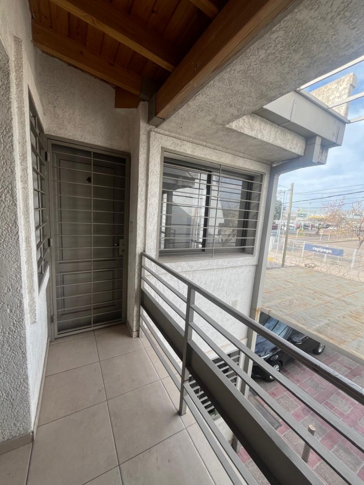 GREENWOOD VENDE DEPARTAMENTO EN DORREGO FRENTE AL CHANGO MAS