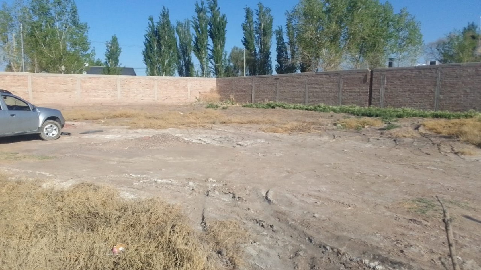 GREENWOOD VENDE LOTE EN GUAYMALLEN
