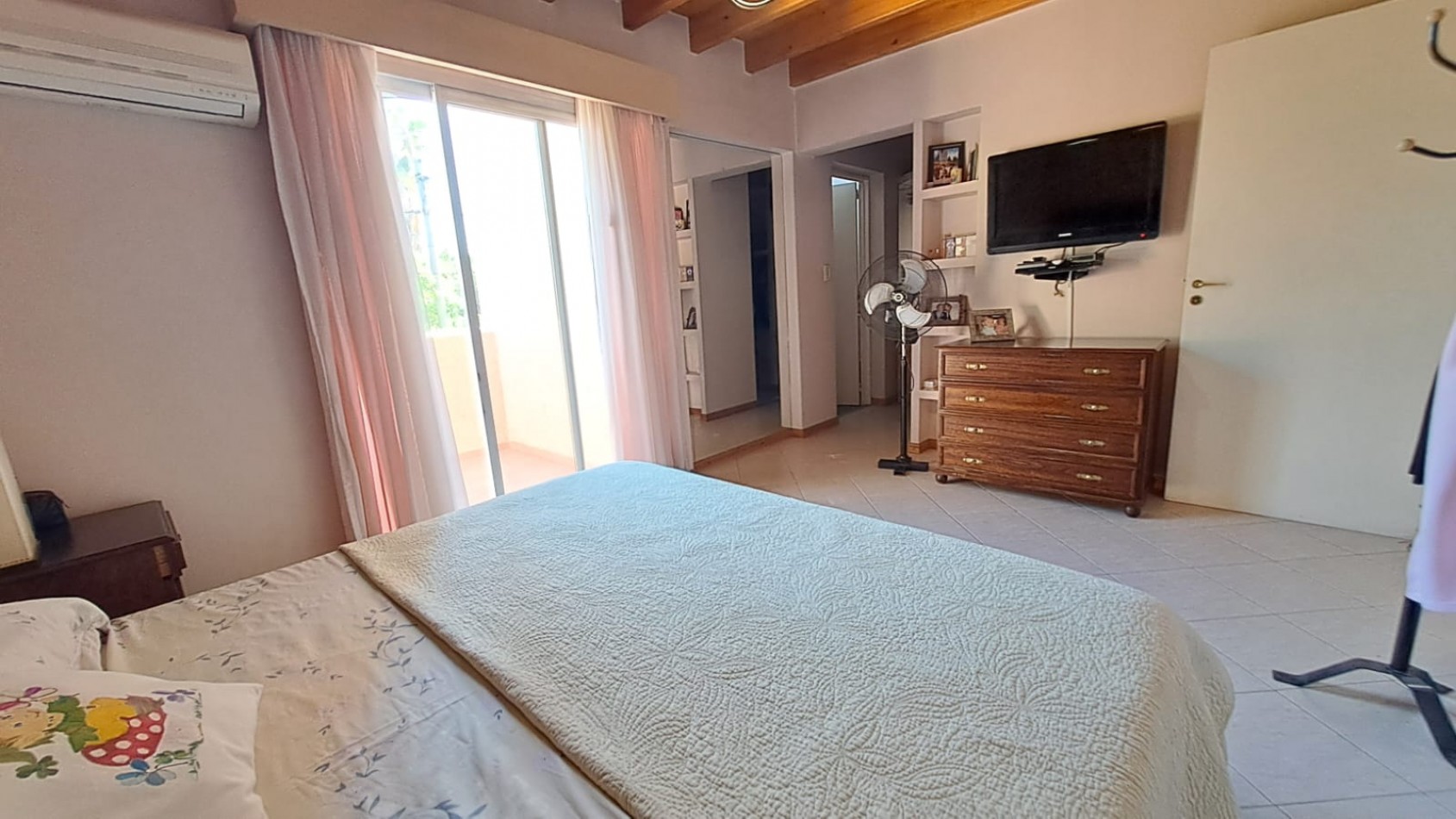 GREENWOOD VENDE CASA EN BARRIO PRIVADO "ALDEA DE TORREBLANCA" EN RODEO DE LA CRUZ GLLEN.