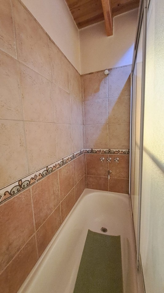 GREENWOOD VENDE CASA EN BARRIO PRIVADO "ALDEA DE TORREBLANCA" EN RODEO DE LA CRUZ GLLEN.