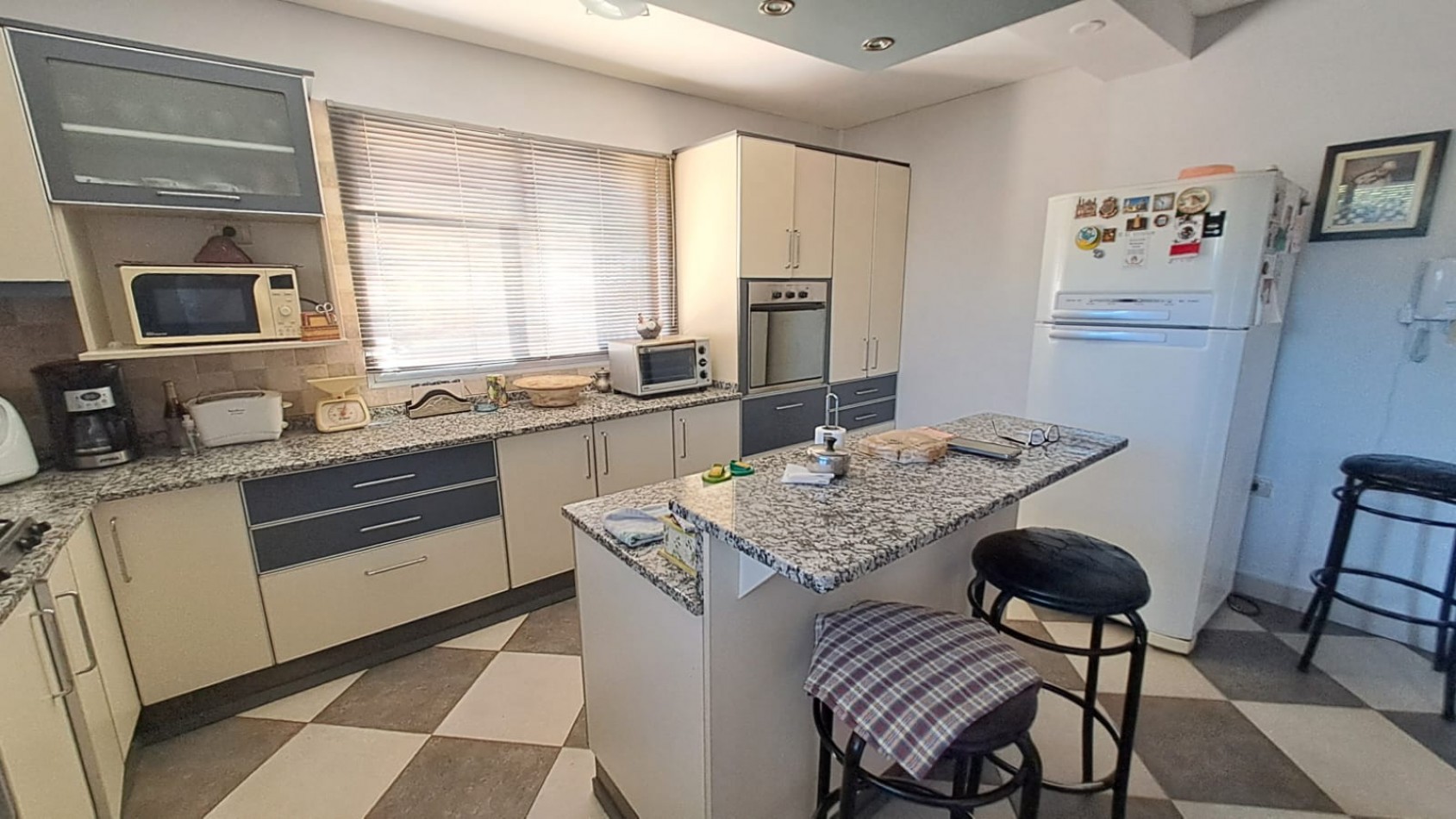 GREENWOOD VENDE CASA EN BARRIO PRIVADO "ALDEA DE TORREBLANCA" EN RODEO DE LA CRUZ GLLEN.