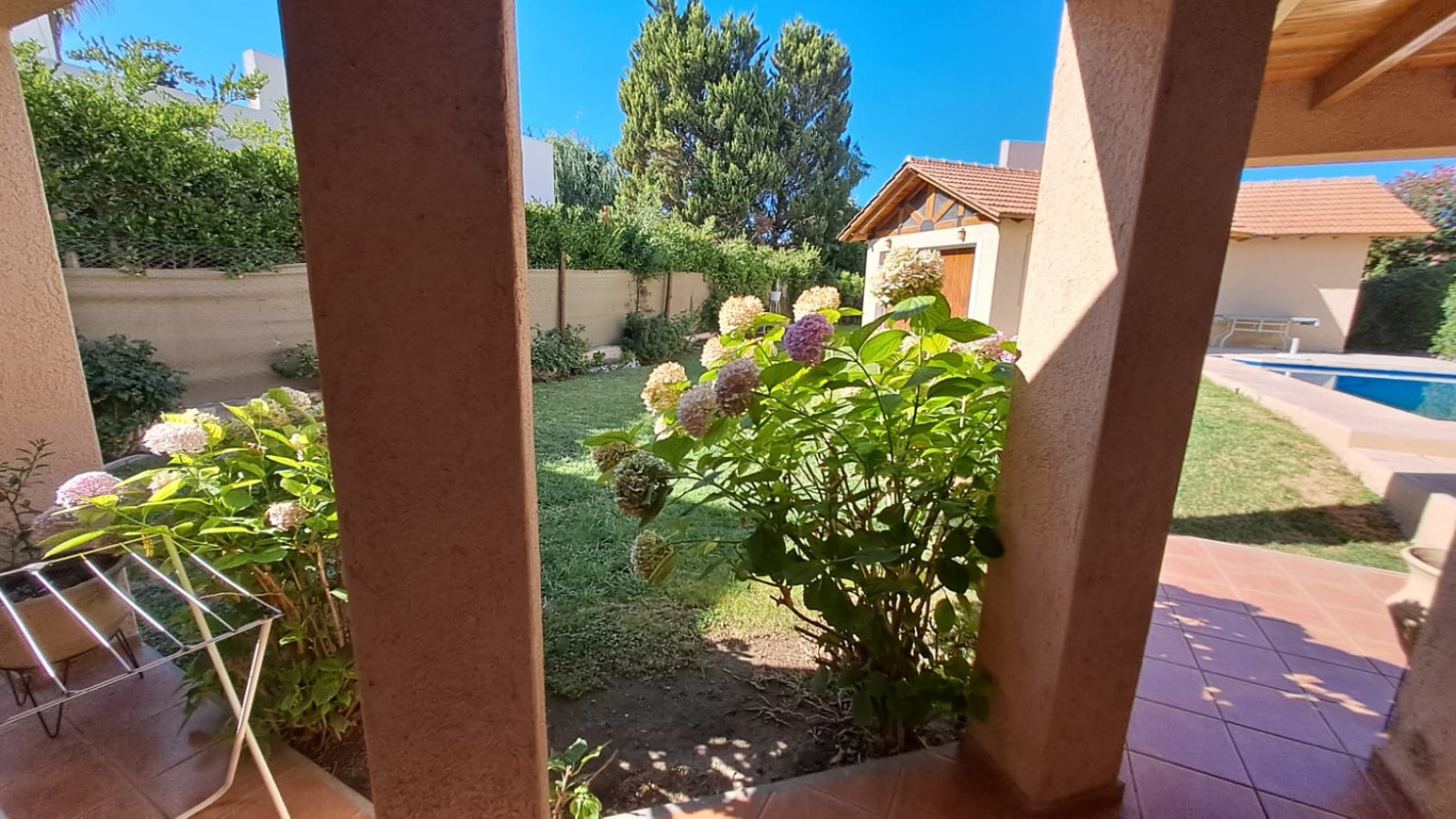 GREENWOOD VENDE CASA EN BARRIO PRIVADO "ALDEA DE TORREBLANCA" EN RODEO DE LA CRUZ GLLEN.