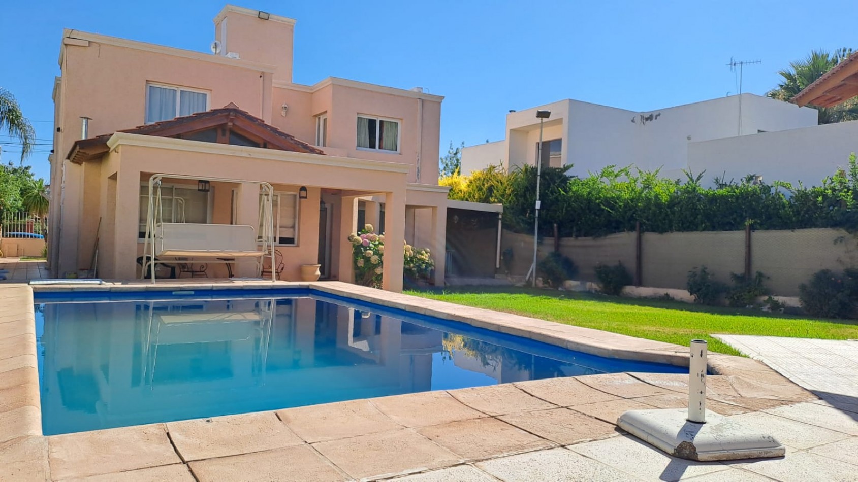 GREENWOOD VENDE CASA EN BARRIO PRIVADO "ALDEA DE TORREBLANCA" EN RODEO DE LA CRUZ GLLEN.