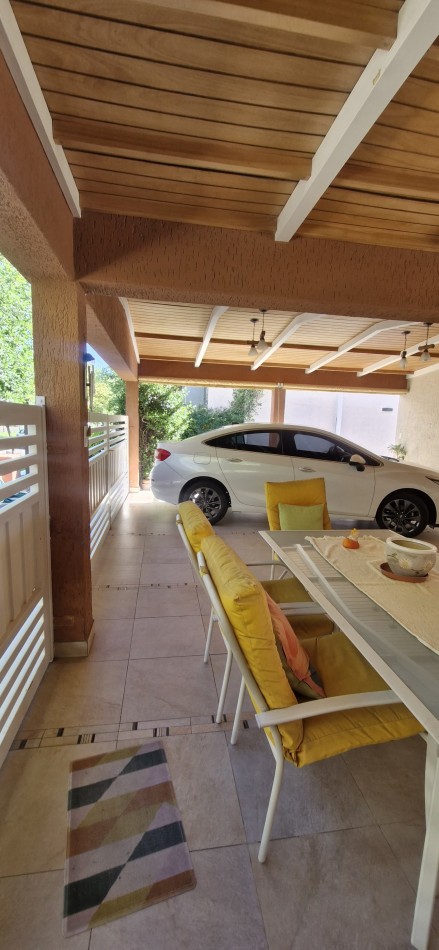GREENWOOD VENDE  EXCLUSIVA RESIDENCIA DE DISEÑO Y CONFORT