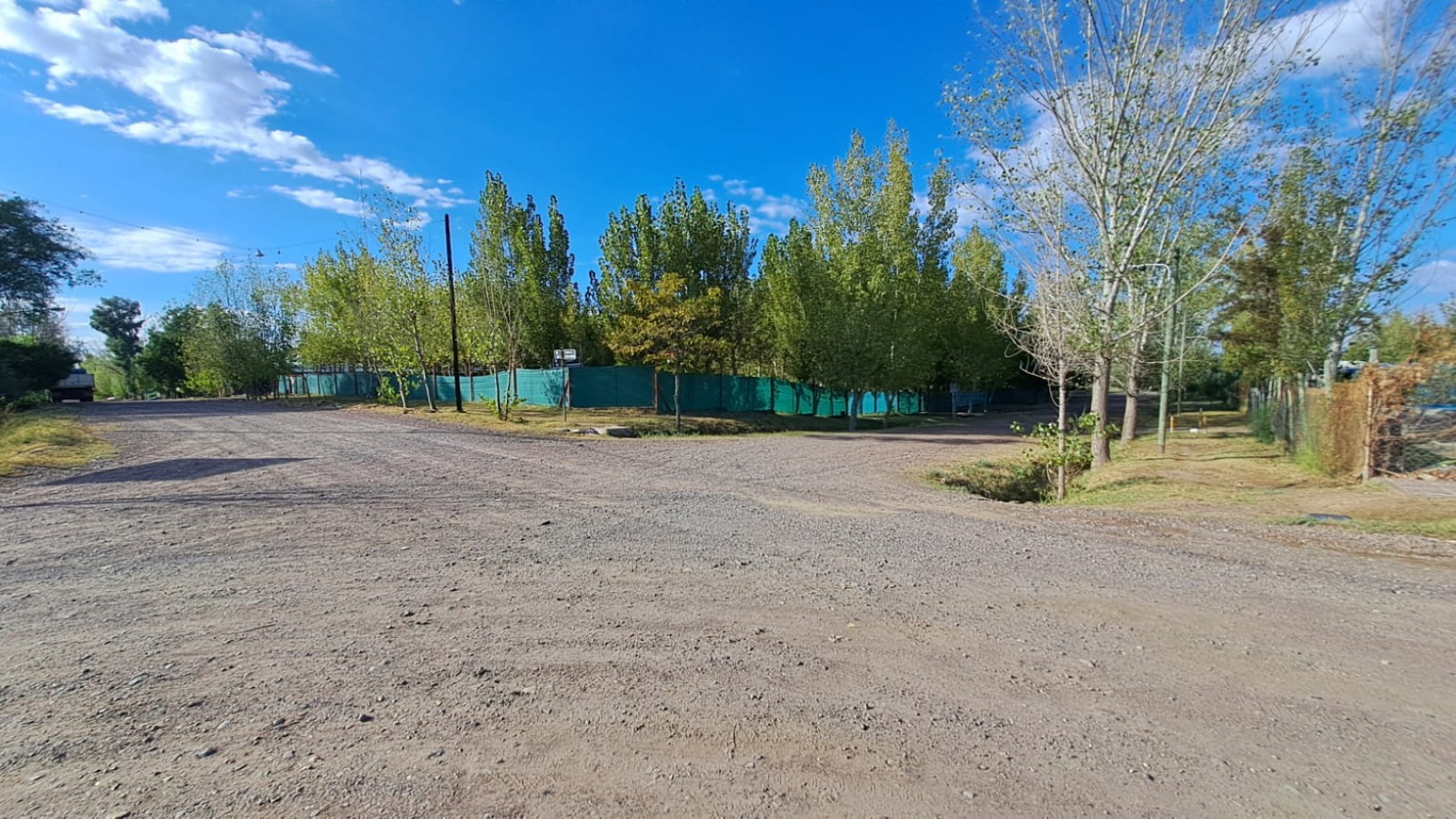 GREENWOOD VENDE TERRENO CON CABAÑA EN EL CARRIZAL DE ABAJO, LUJAN DE CUYO.