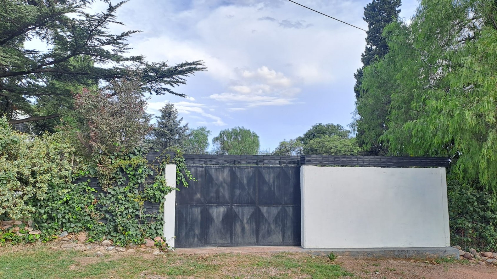 GREENWOOD VENDE TERRENO PARQUIZADO EN SANTA ELENA EN LUJAN DE CUYO.