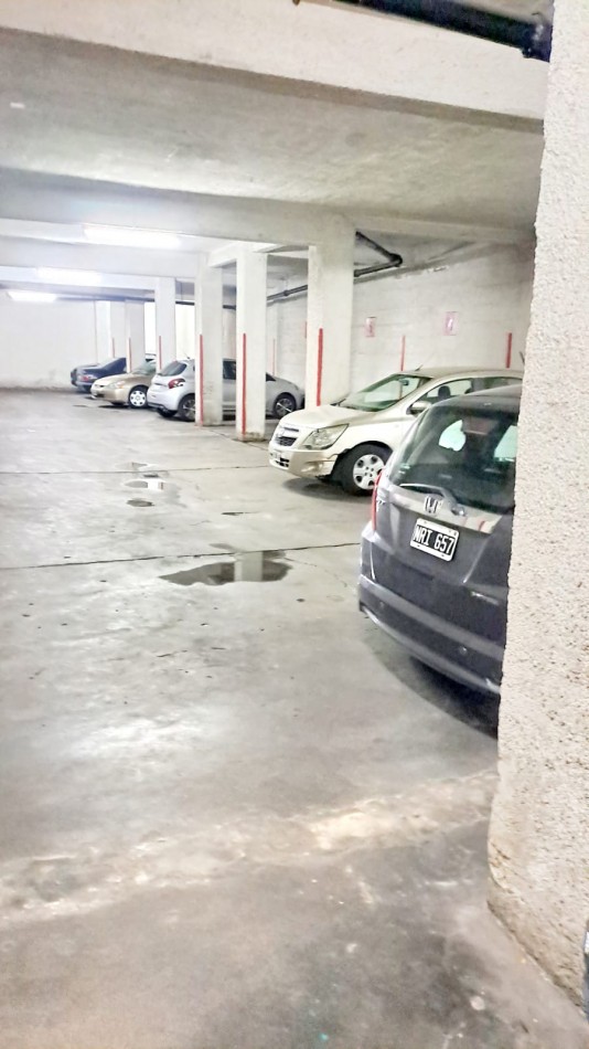 GREENWOOD VENDE PISO DE CATEGORIA EN CIUDAD DE MENDOZA.