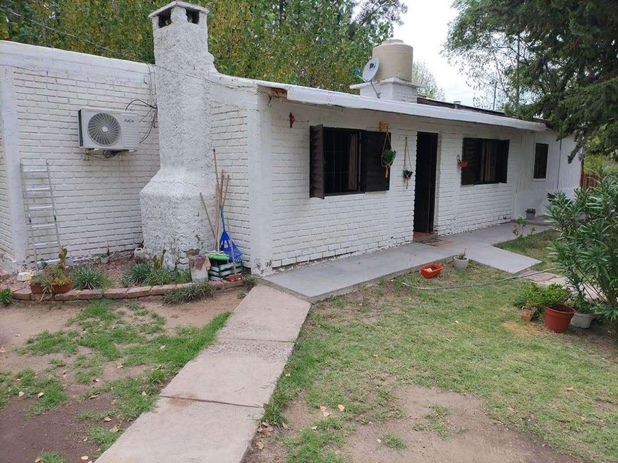 GREENWOOD INMOBILIARIA VENDE - HERMOSA CASA EN EL CARRIZAL DE ABAJO 