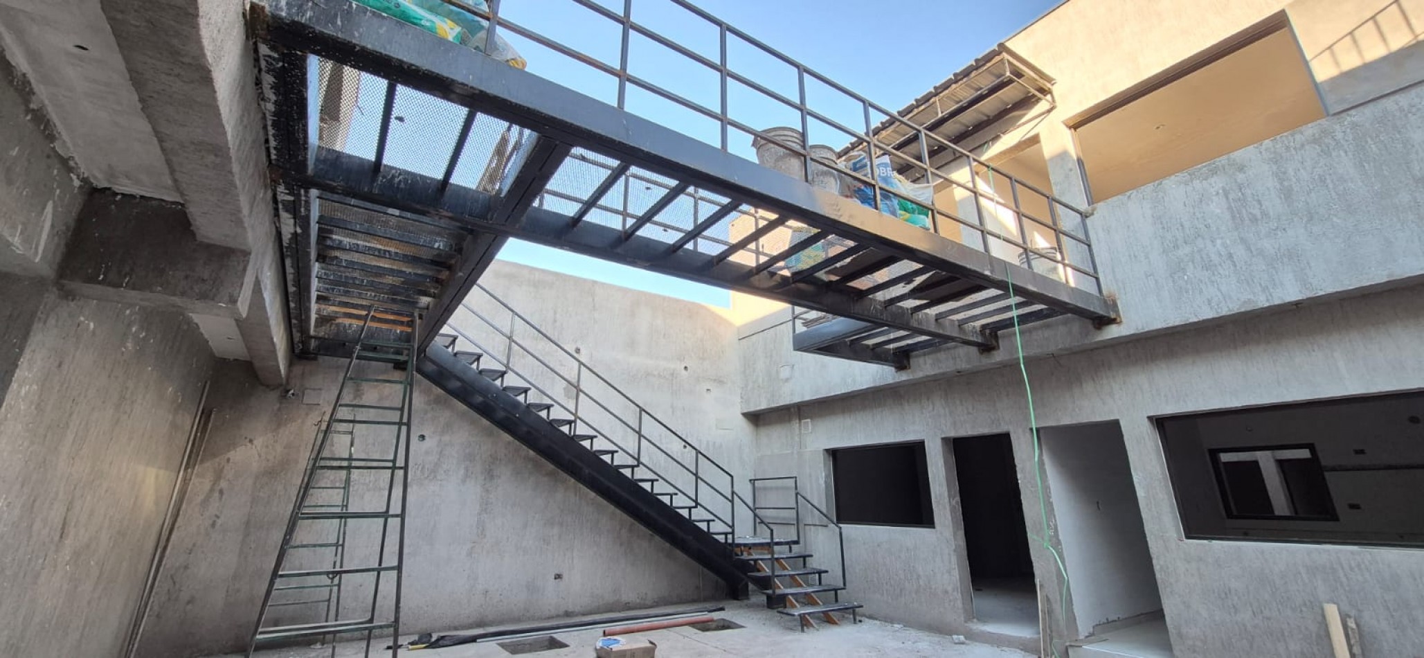 GREENWOOD VENDE EN POZO DEPARTAMENTOS CON ENTREGA EN AGOSTO EN CENTRO DE LUJAN DE CUYO