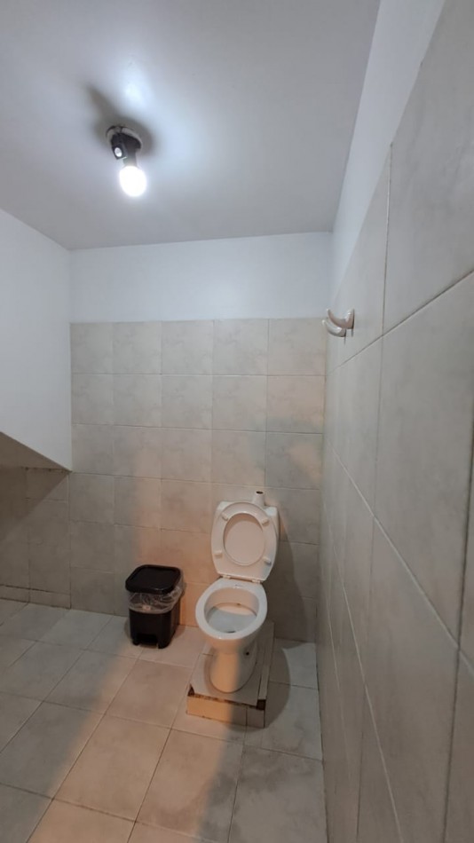 GREENWOOD ALQUILA LOCAL COMERCIAL SOBRE AV. COLON EN LA CIUDAD DE MENDOZA