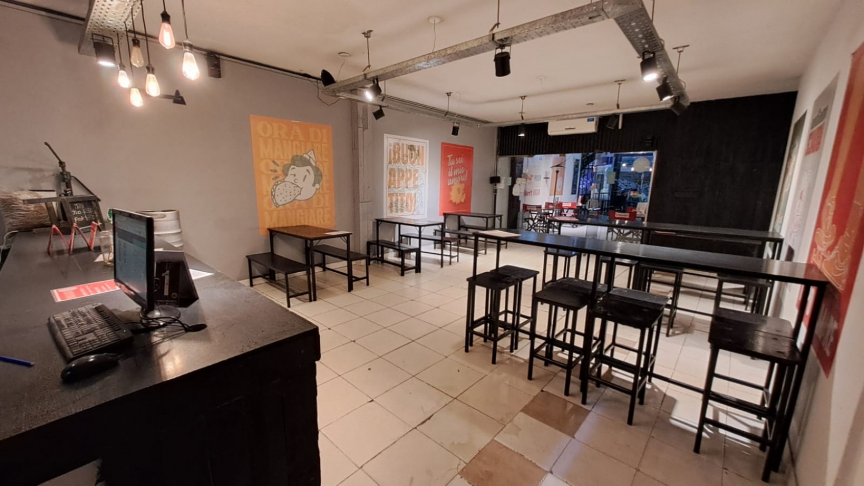 GREENWOOD ALQUILA LOCAL COMERCIAL SOBRE AV. COLON EN LA CIUDAD DE MENDOZA