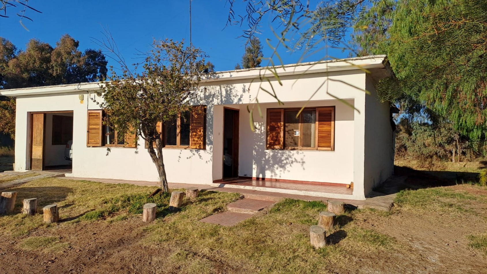 GREENWOOD VENDE CASA CON IMPORTANTE LOTE EN SAN ROQUE MAIPU.