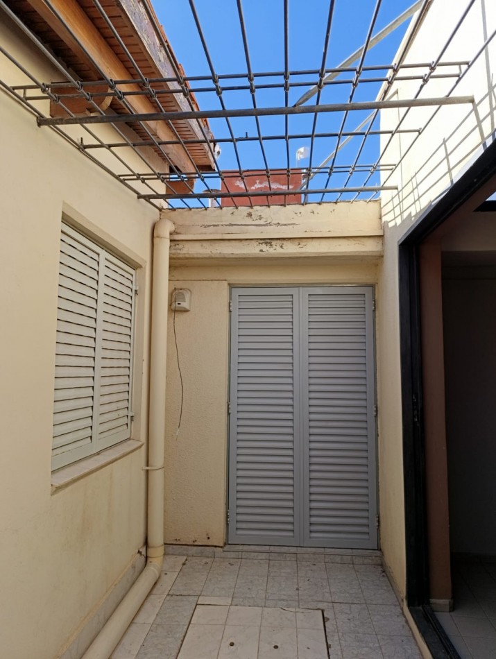 INMOBILIARIA GREENWOOD VENDE HERMOSA CASA APTA CREDITO HIPOTECARIO EN CARRODILLA!