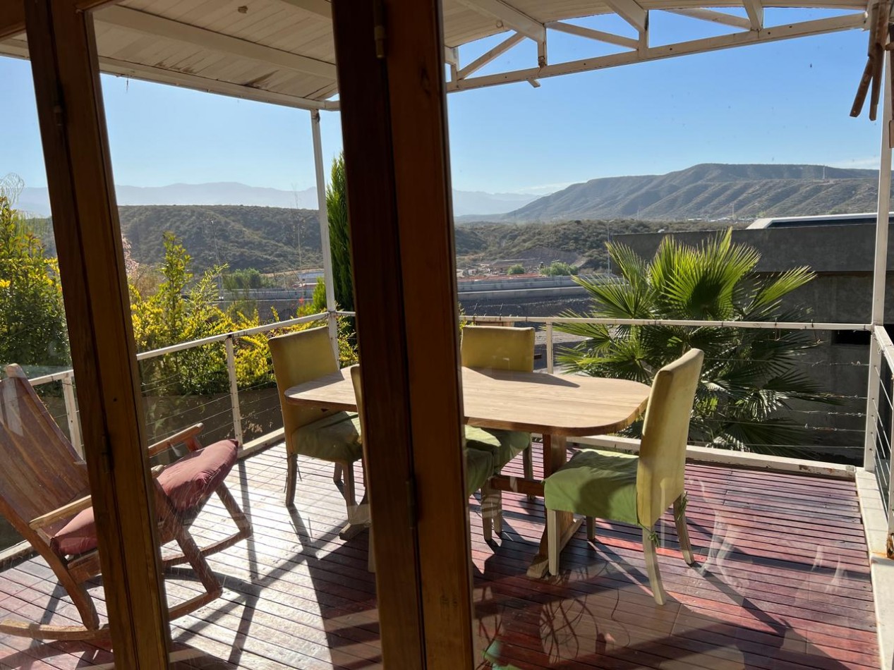 GREENWOOD INVERSIONES INMOBILIARIA VENDE HERMOSA PROPIEDAD EN LUJAN DE CUYO!