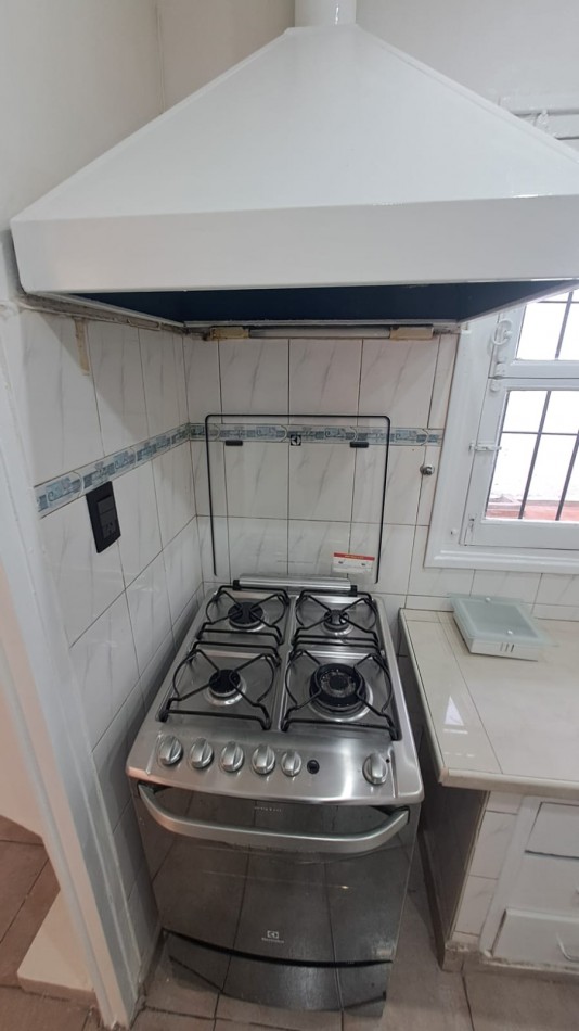 GREENWOOD VENDE CASA EN CUARTA OESTE DE CIUDAD DE MENDOZA.