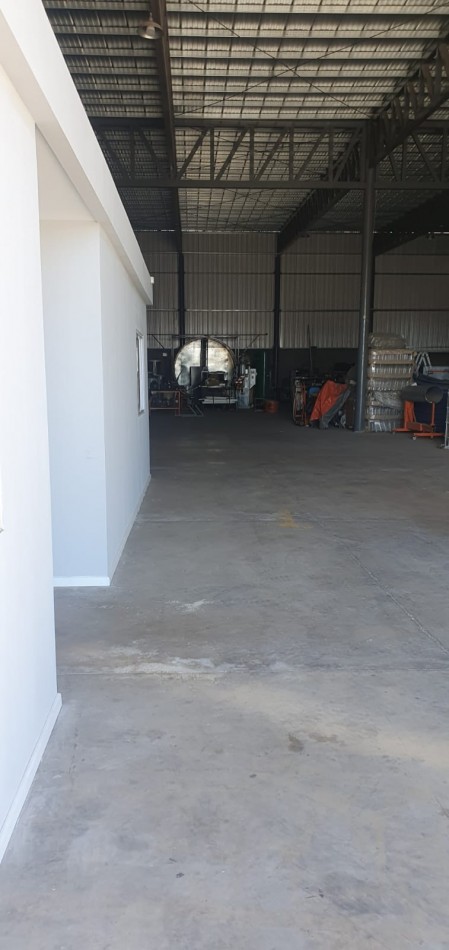 GREENWOOD INMOBILIARIA ALQUILA  ¡Galpones de Primer Nivel en Ubicacion Estrategica!